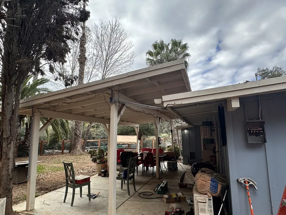 Slide of Oak Electric