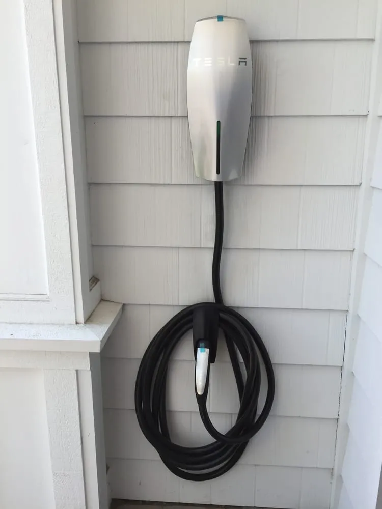 Slide of Oak Electric