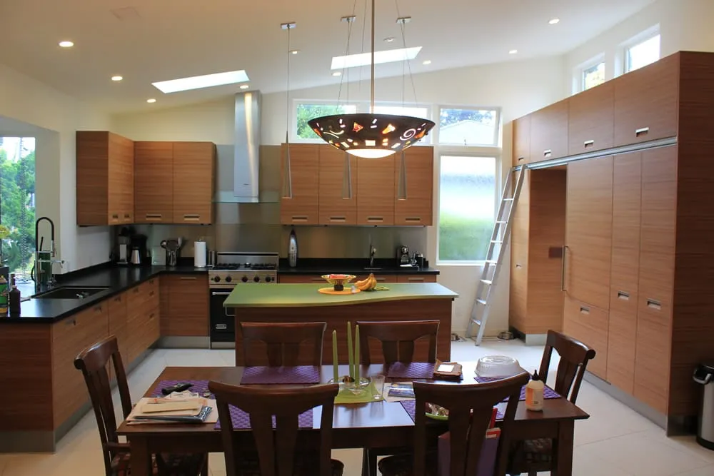 Slide of Oak Electric