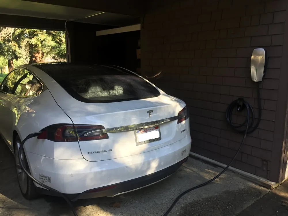 Slide of Oak Electric