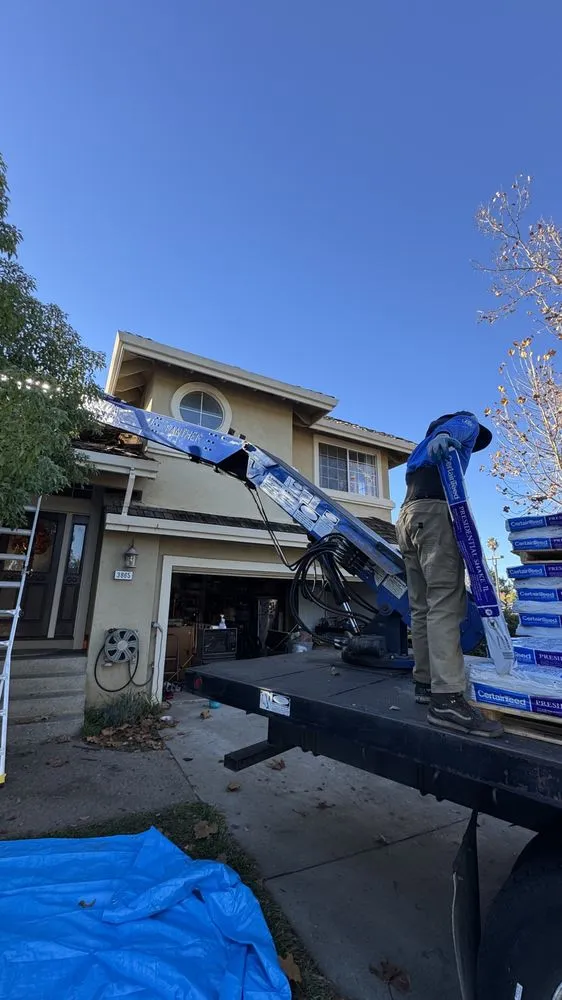 Slide of Oakridge Construction