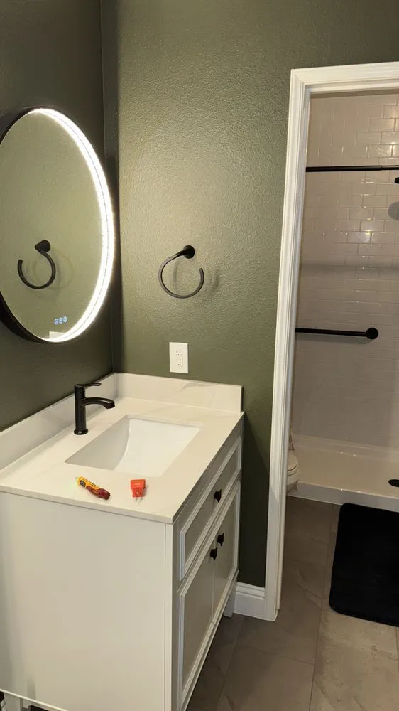 Slide of Oakridge Construction