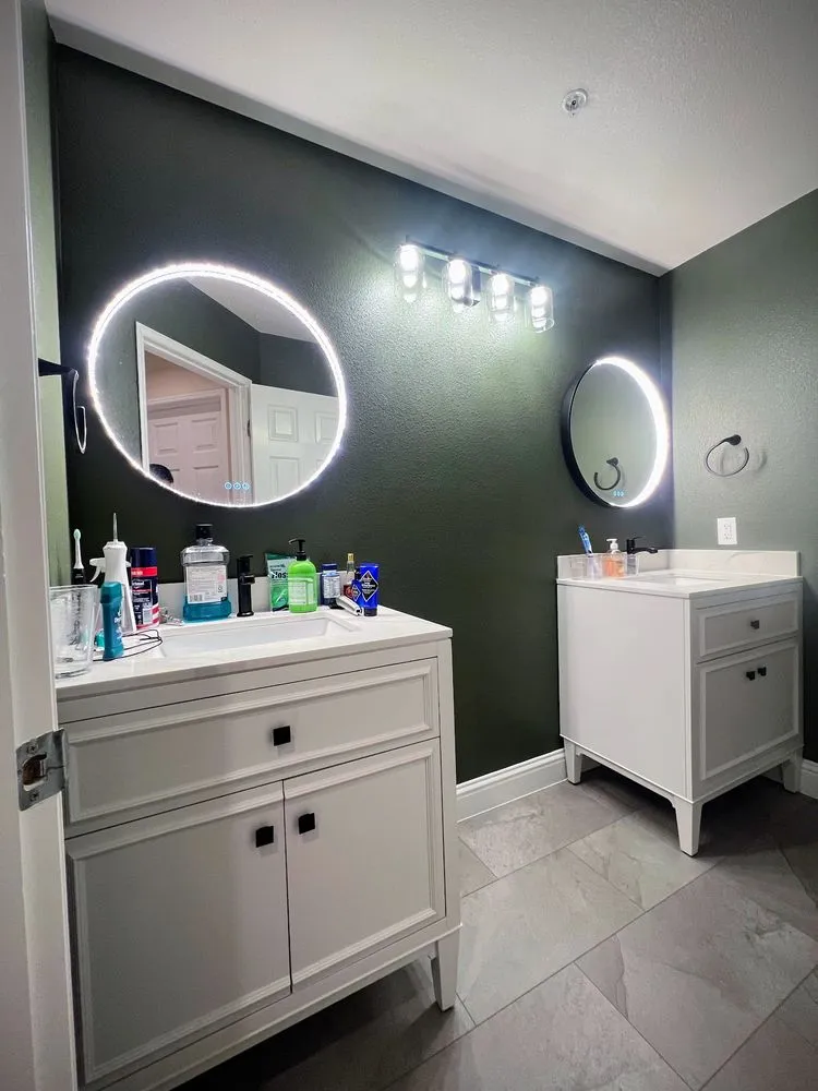 Slide of Oakridge Construction