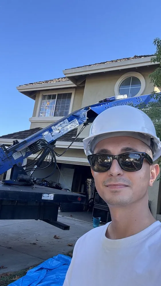 Slide of Oakridge Construction