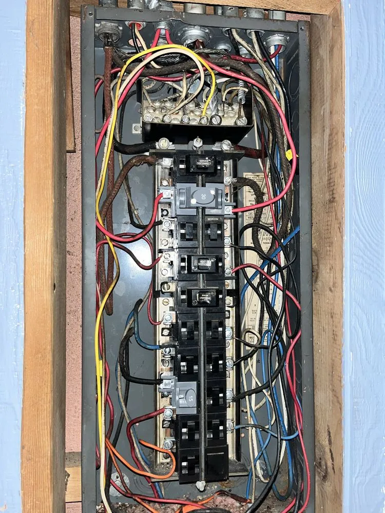 Slide of Obe Electric