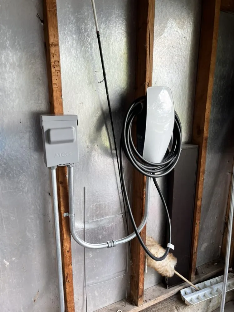 Slide of Obe Electric