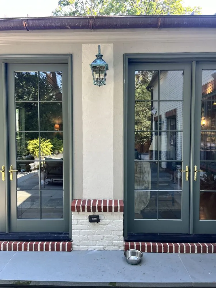 Slide of Obe Electric