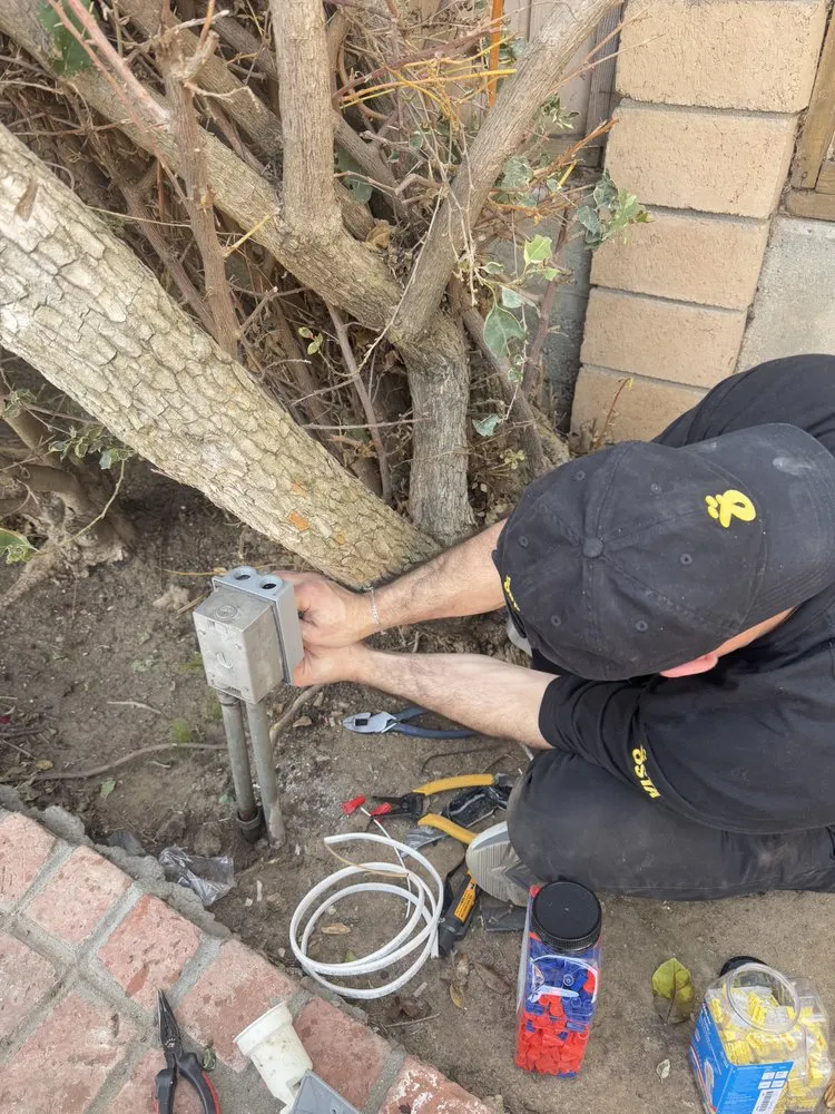 Slide of OC Electricians, by Osta