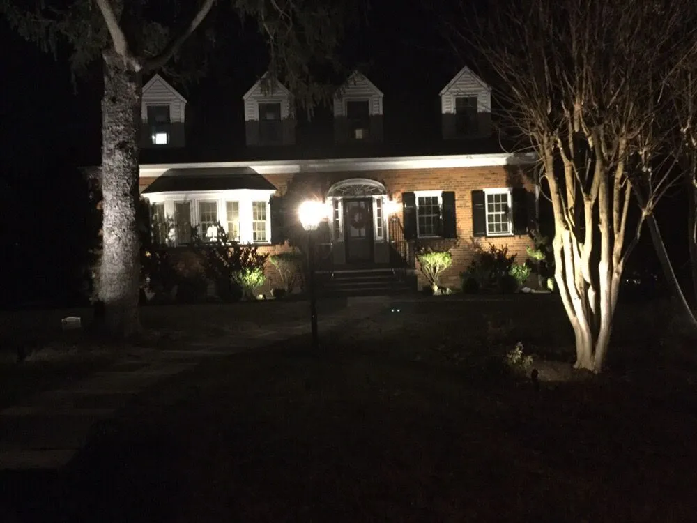 Emergency electrician providing outlet and switch repair in Brookeville, MD - OC1 Electric