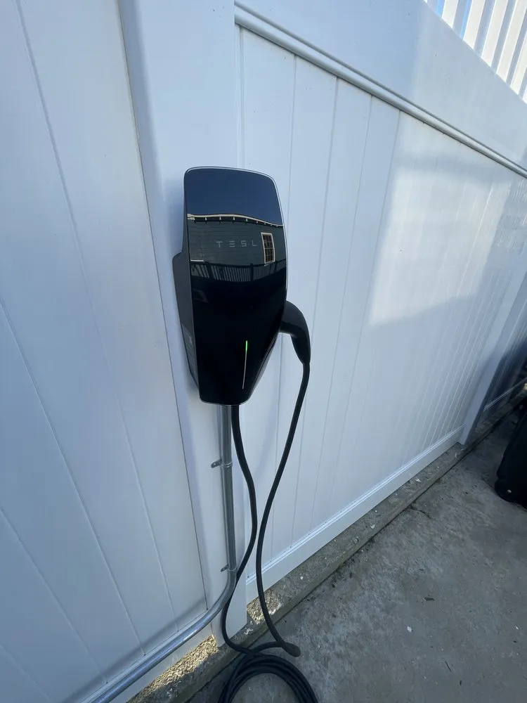 Slide of Ocean Beach Electrician