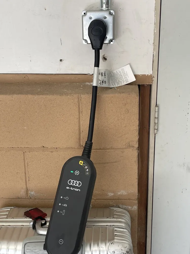 Slide of Ocean Beach Electrician