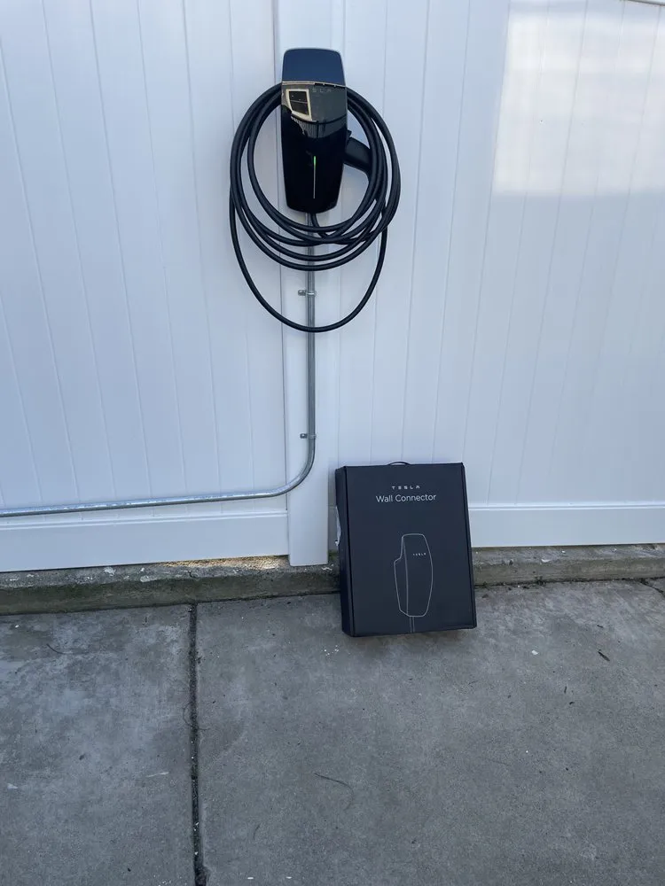 Slide of Ocean Beach Electrician