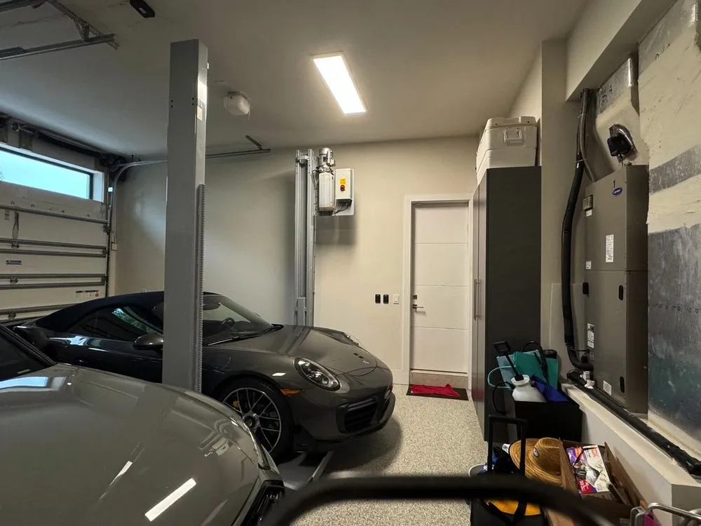 Slide of Ocean Electric