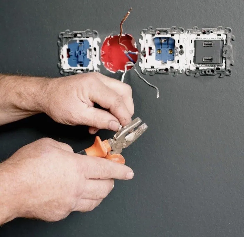 Slide of Ocean Electric