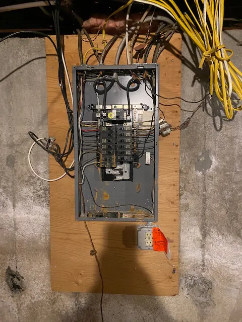 Reliable circuit breaker repair experts serving West Greenwich, RI - Ocean State Electric