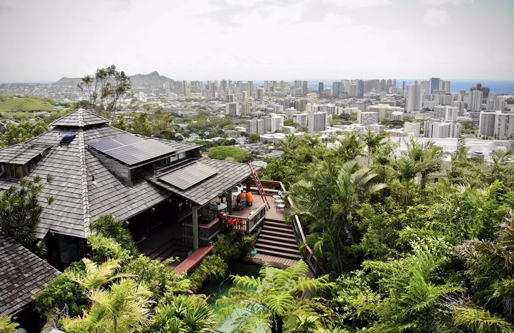 Slide of OceanHead Solar & Electric