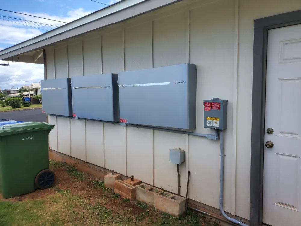 Slide of OceanHead Solar & Electric