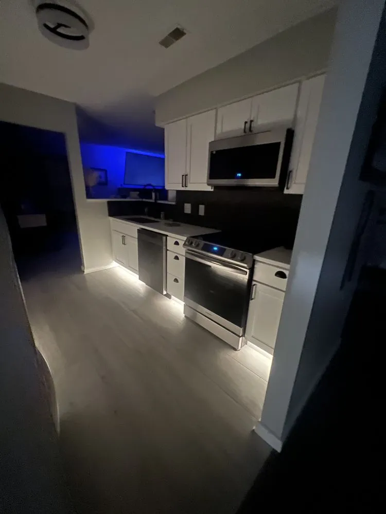 Certified emergency electrical service in Yorktown, VA by Oceans Edge Electric