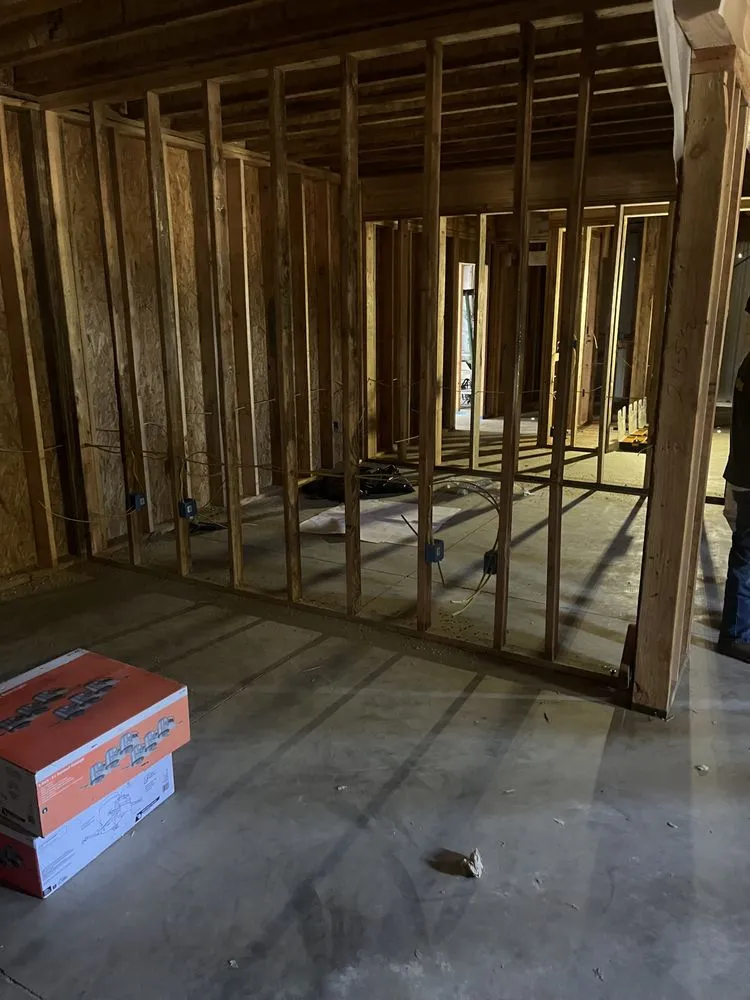 Slide of Ochinero Electric