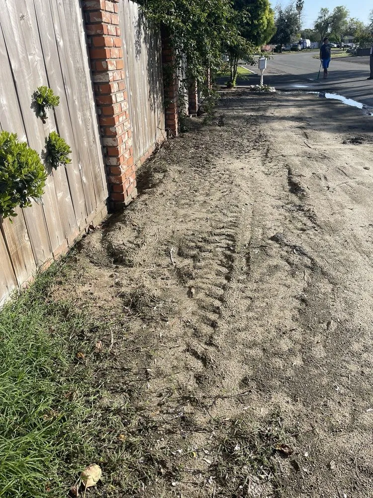 Slide of Ocho 5 Builders