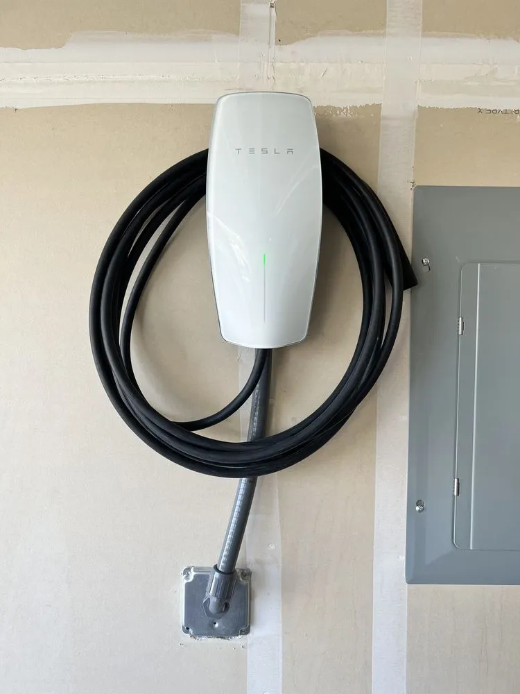 Slide of Ocho 5 Builders