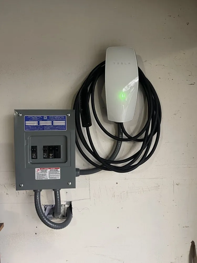 Slide of Ocho 5 Builders