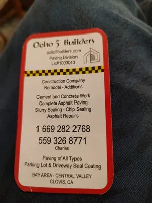 Ocho 5 Builders Logo