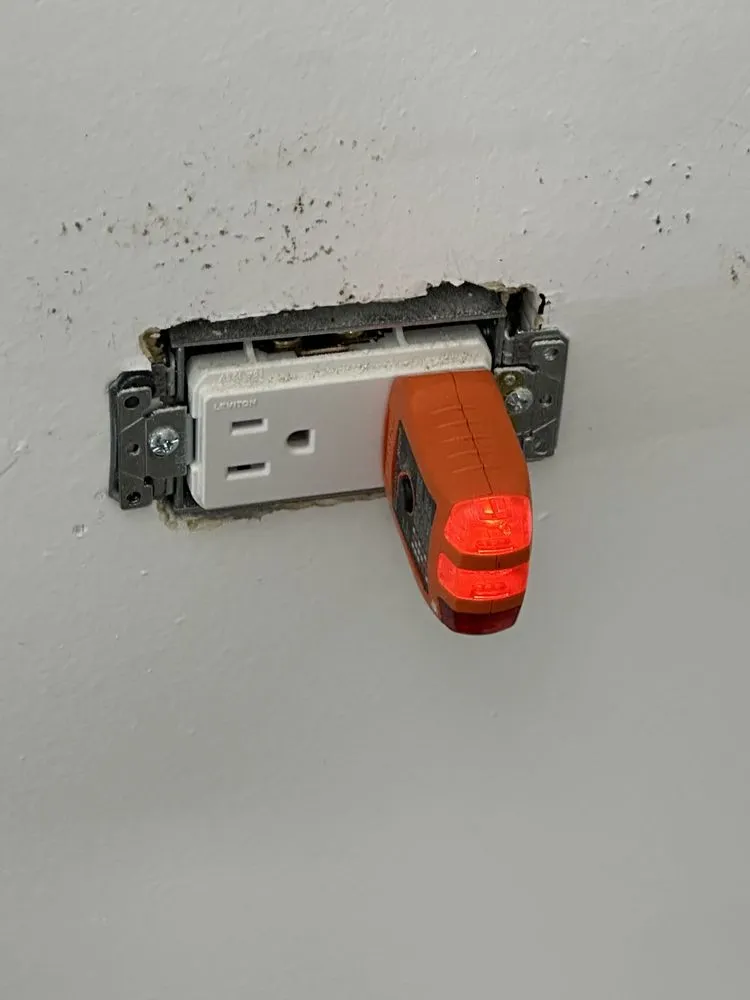 Slide of Ochoas electrical