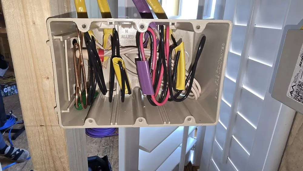 Slide of Odinson Electric