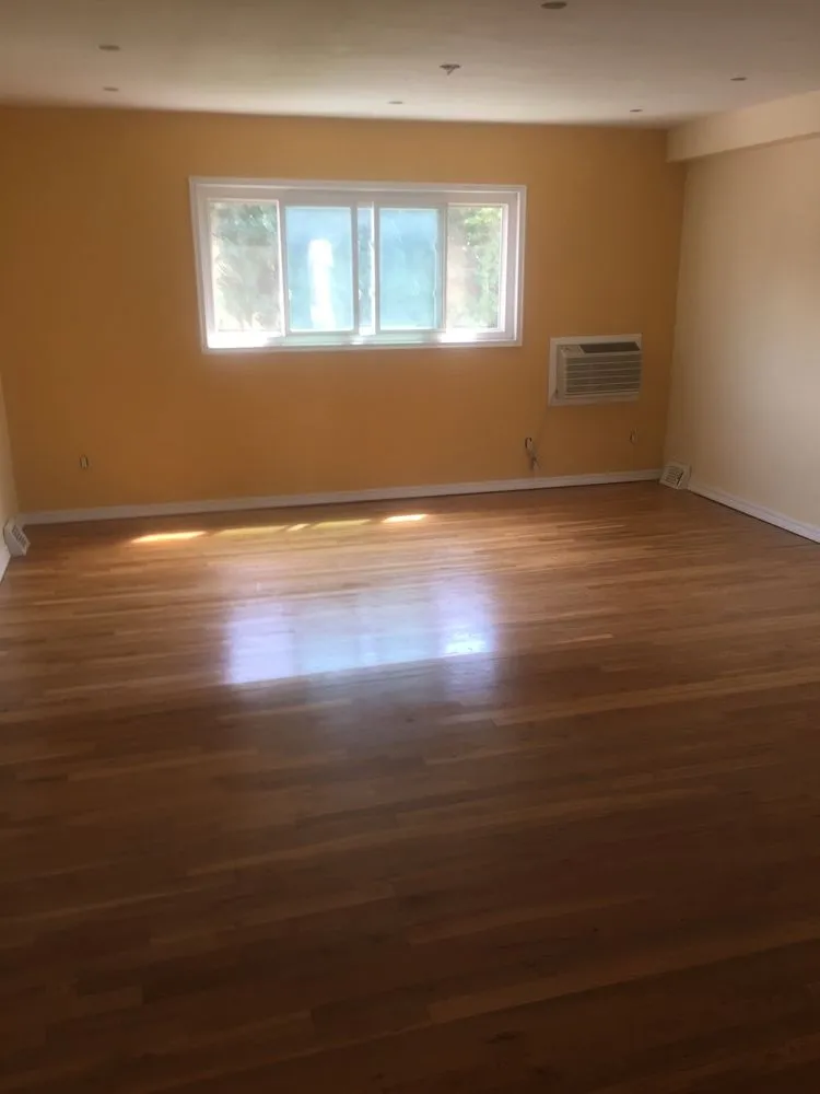 Slide of OE Contracting Solutions