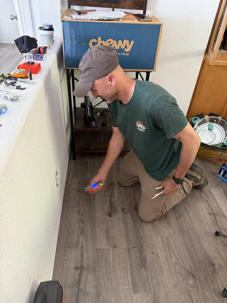 Slide of Off Grid Unlimited