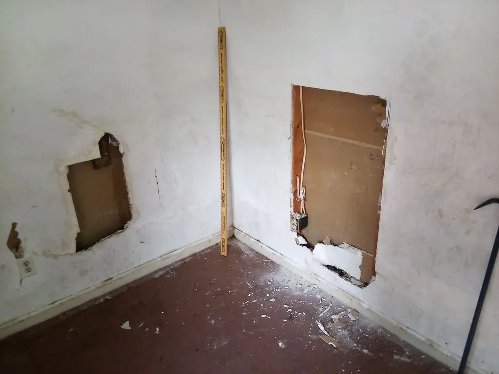 Slide of Off The Muscle Home Improvements