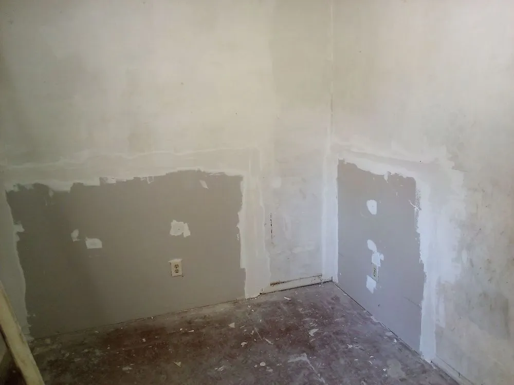 Slide of Off The Muscle Home Improvements