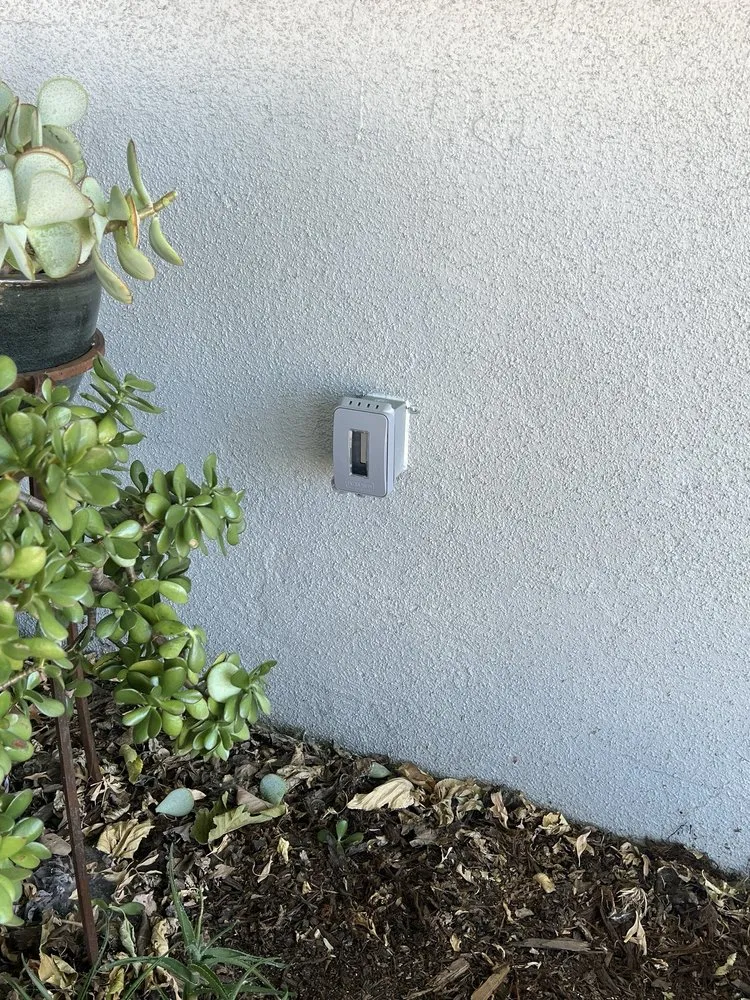 Slide of OG ELECTRIC