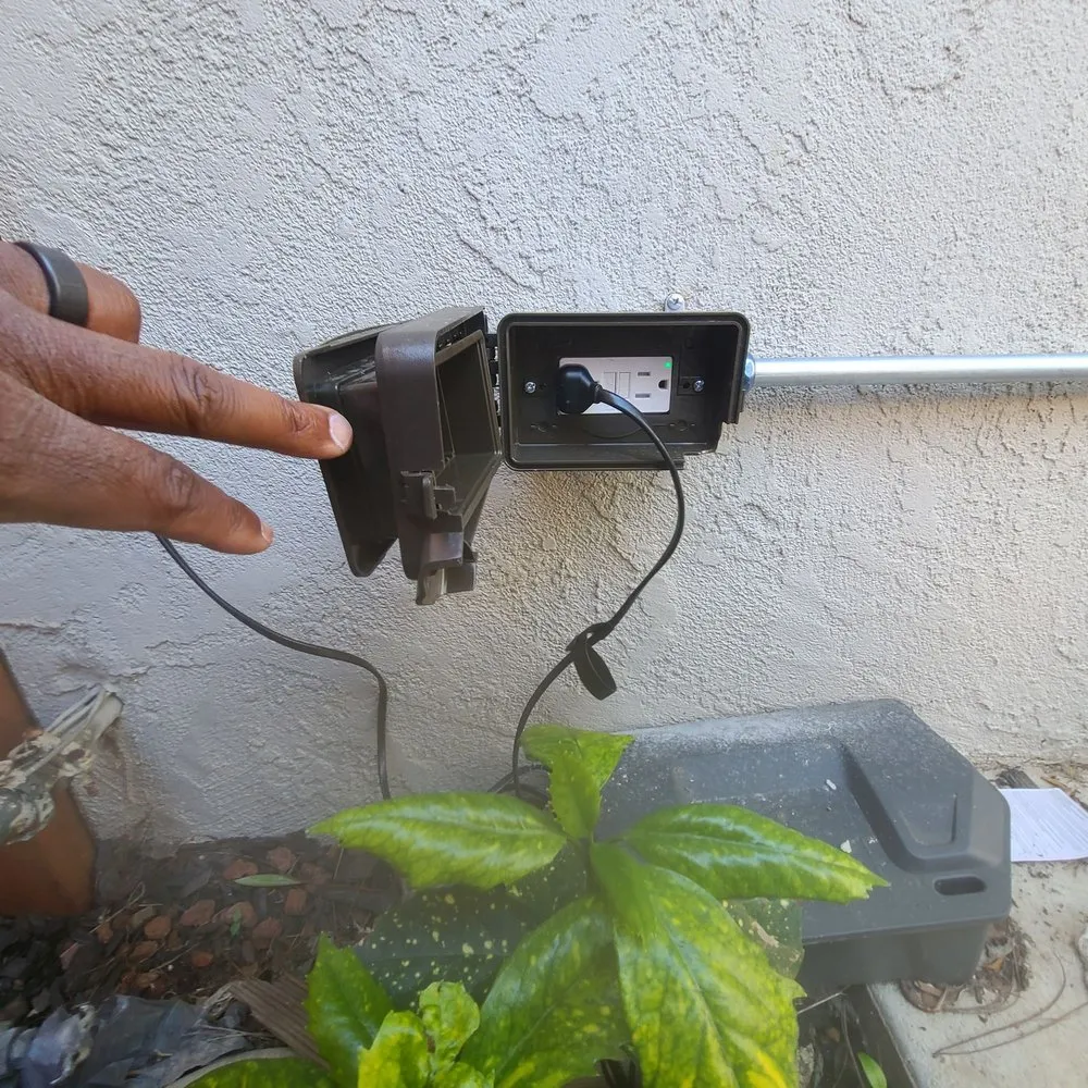 Slide of OG ELECTRIC