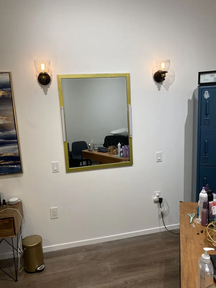 Slide of Ohanes Electric