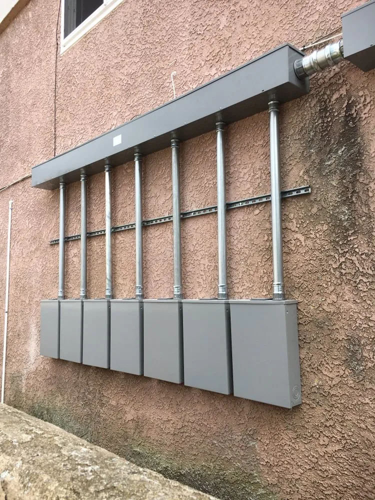 Slide of Ohanes Electric