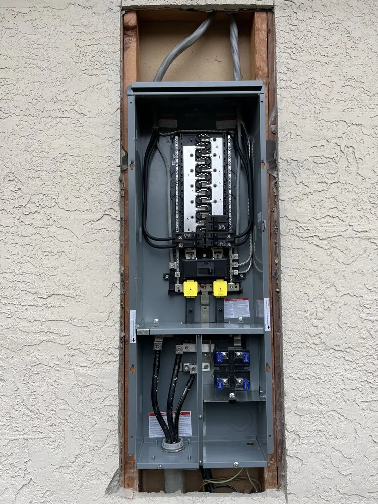 Professional circuit breaker repair experts serving ,  - Ohm’s Electric