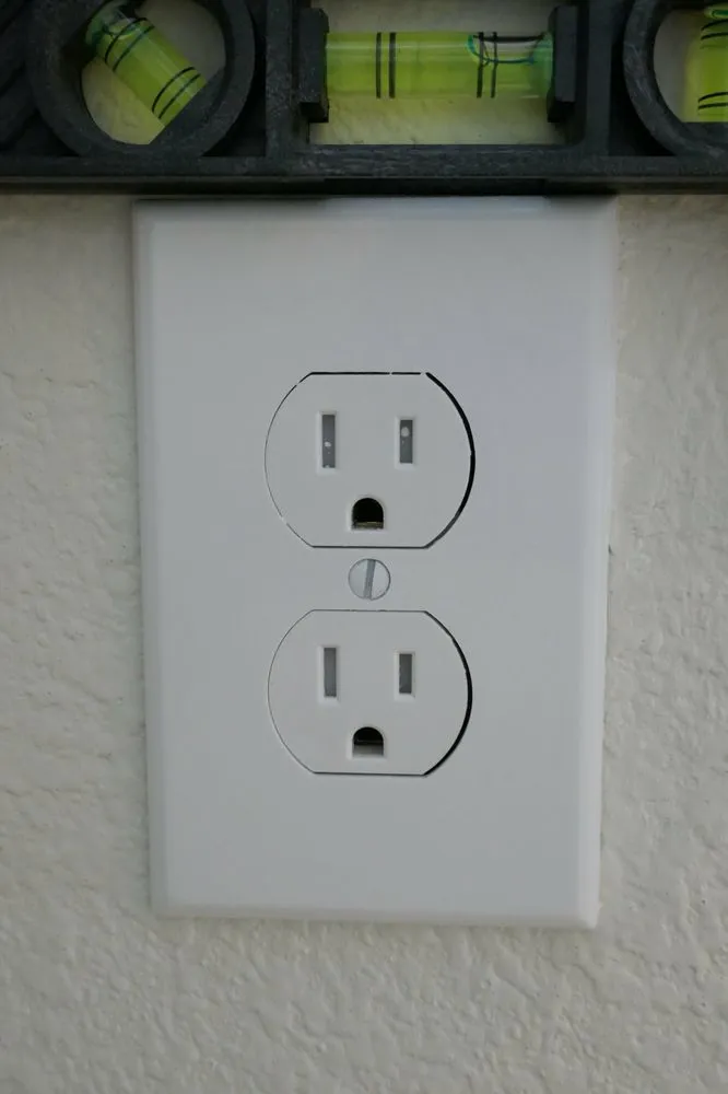 Slide of Old Lake Highlands Electrical