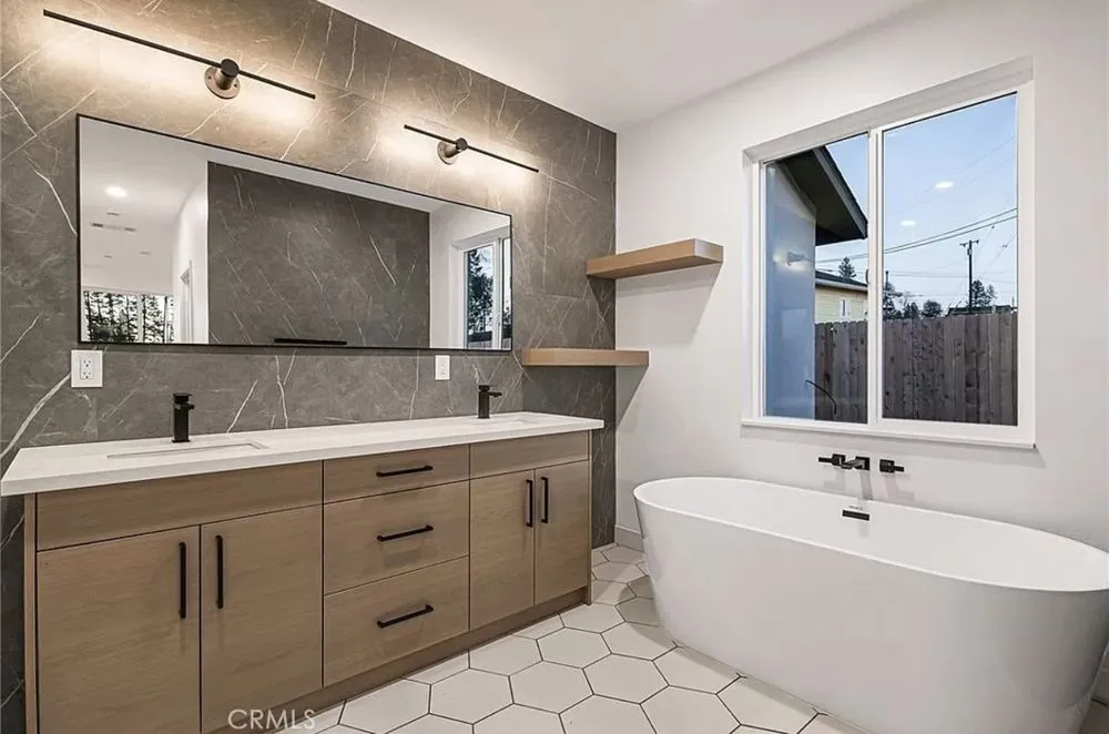 Slide of OldTown Electric