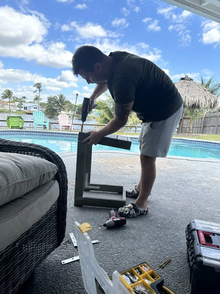 Slide of Oleg Handyman