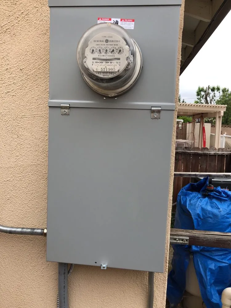 Slide of Oliver Electric & Integrated Systems