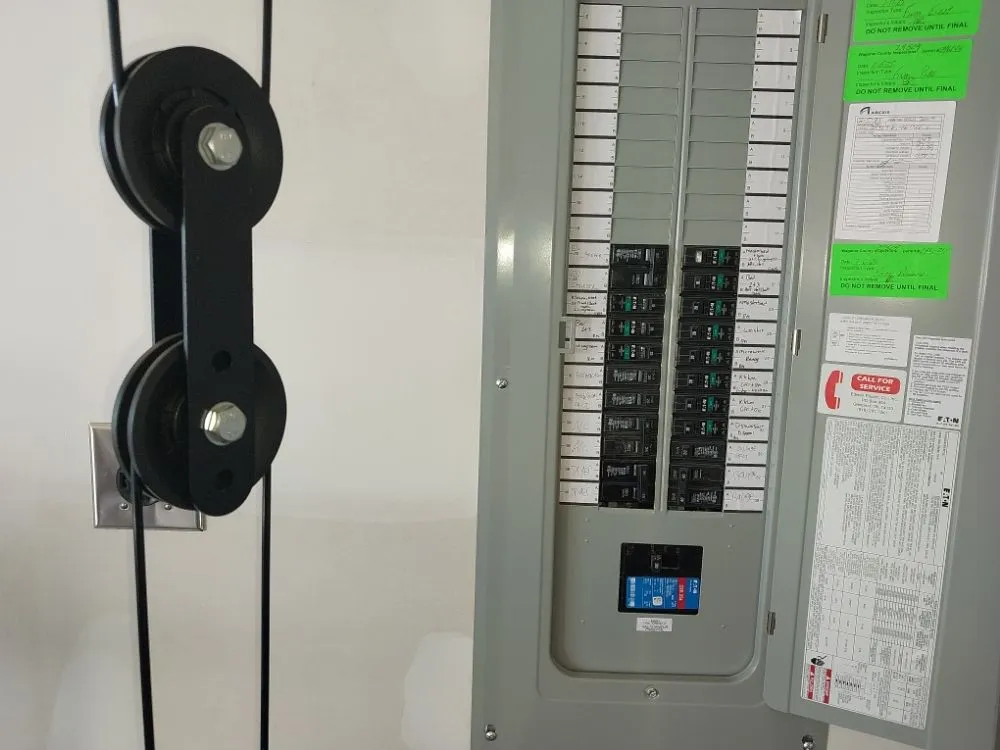 Affordable outlet and switch repair service in Spavinaw, OK - Ollie's Electric