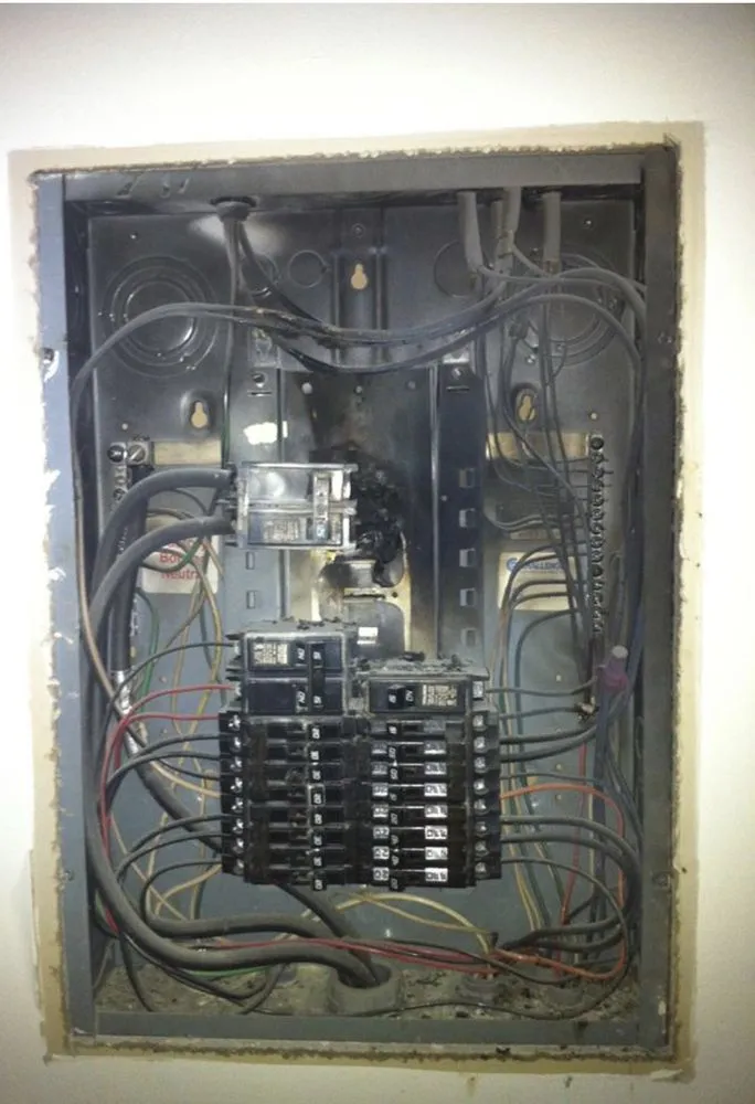 Slide of Omar Electric And Solar