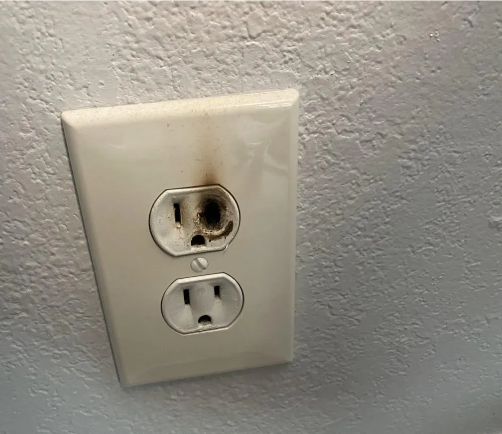 Slide of Omar Electric And Solar