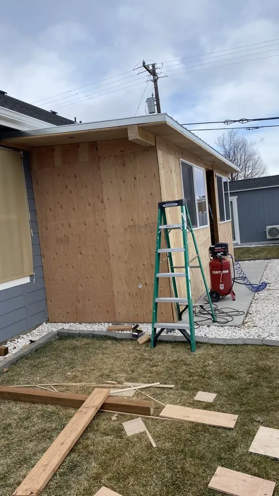 Trusted electrician providing wiring installation in Nampa, ID - Omar Handyman