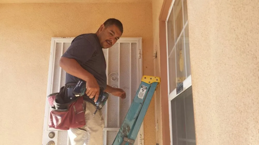 Licensed panel upgrade experts serving , - Omar Santiago Electric Company