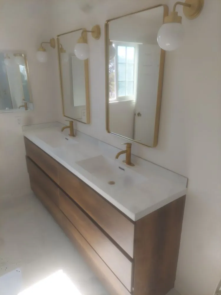 Slide of Omega Handyman