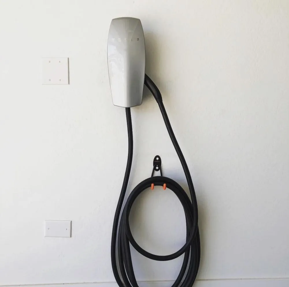 Slide of Omega Power Systems