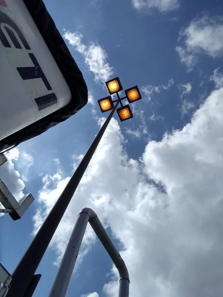 Slide of OMG Electric